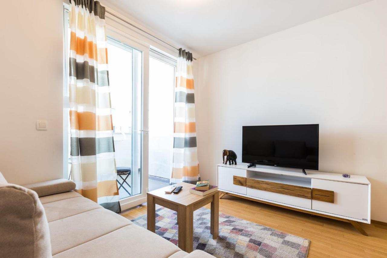 Tanja Modern Apartment With Balcony And Parking Garage ซาดาร์ ภายนอก รูปภาพ