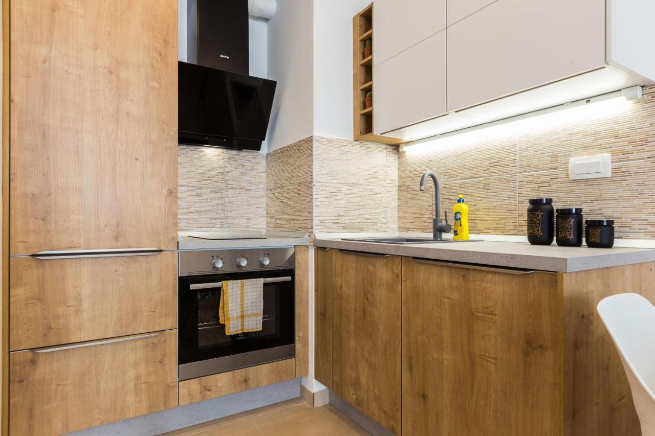 Tanja Modern Apartment With Balcony And Parking Garage ซาดาร์ ภายนอก รูปภาพ