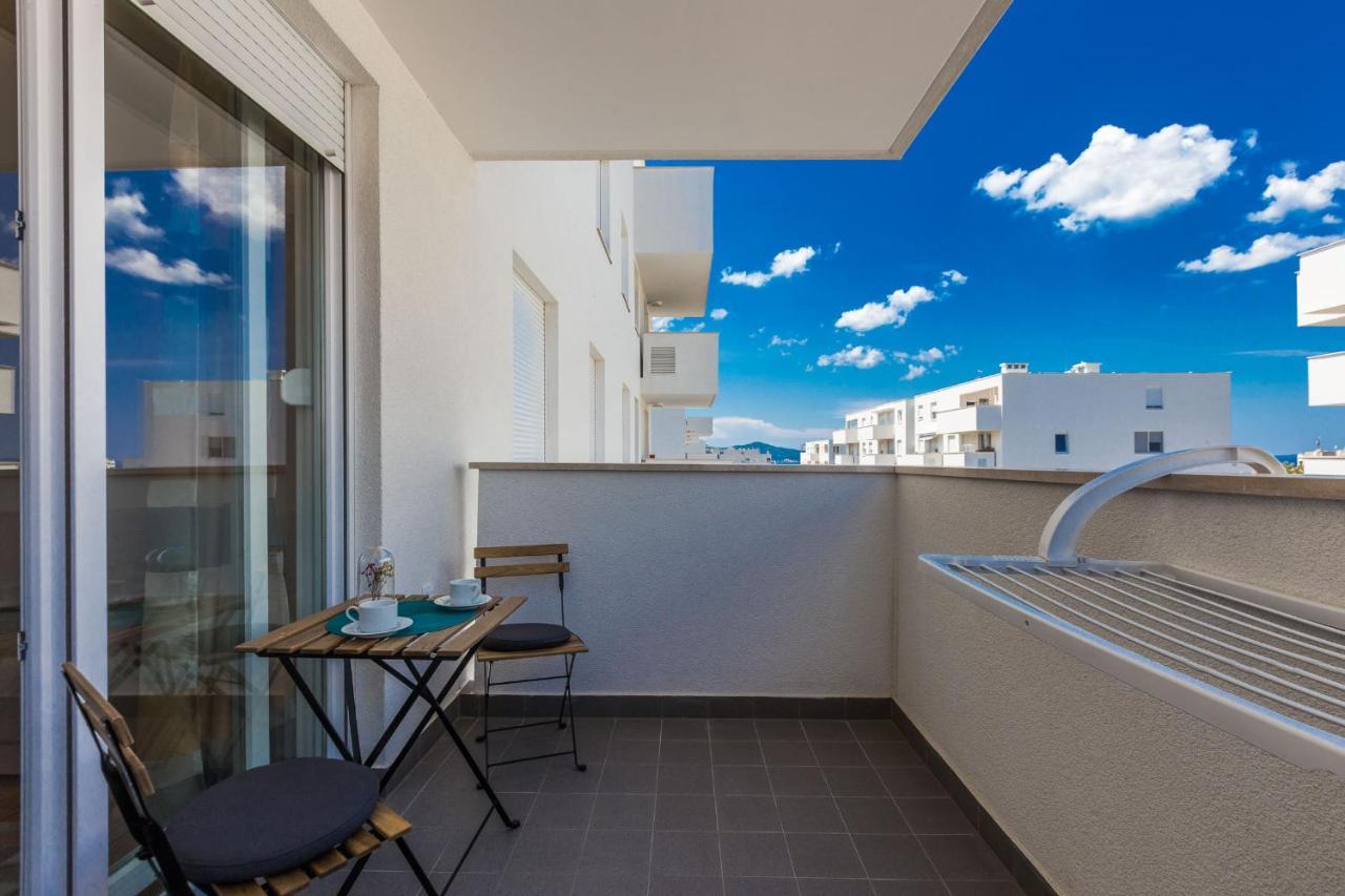 Tanja Modern Apartment With Balcony And Parking Garage ซาดาร์ ภายนอก รูปภาพ