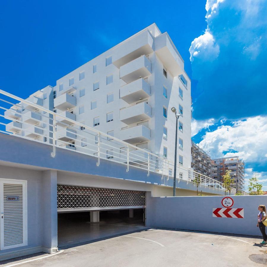 Tanja Modern Apartment With Balcony And Parking Garage ซาดาร์ ภายนอก รูปภาพ